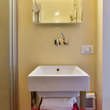 4bnb - Charming San Lorenzo Flat דירה