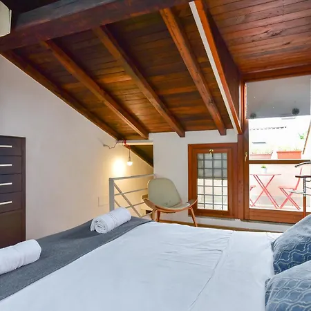 4bnb - Charming San Lorenzo Flat דירה רומא